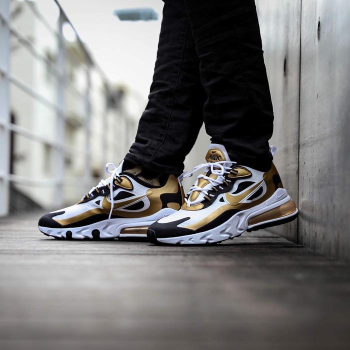 Nike Air Max 270 React “Black/gold"