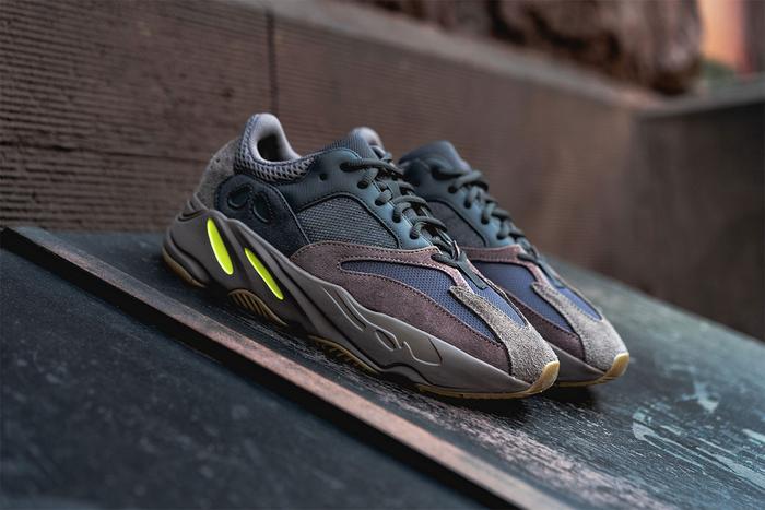 ADIDAS YEEZY BOOST 700 MAUVE ORIGINAL
