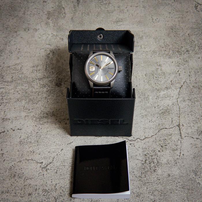 Diesel watch jam DZ1843