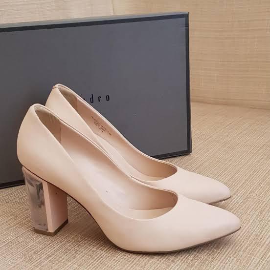 Sepatu heels Pedro warna Pink Preloved Bekas
