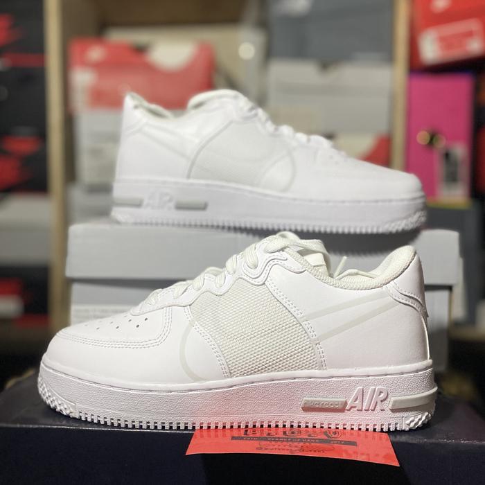 Nike Air Force 1 React Wmn "Triple White" (Original) BNIB