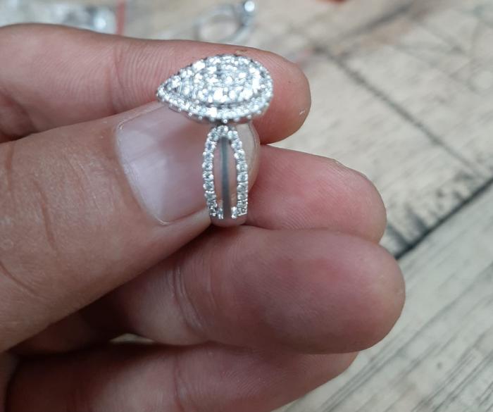 Cincin berlian tabur eropa