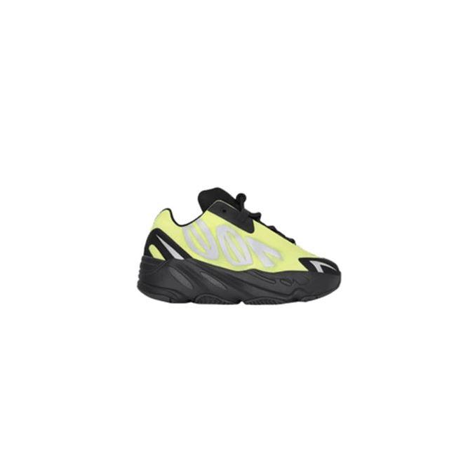 Yeezy Boost 700 MNVN Phospor