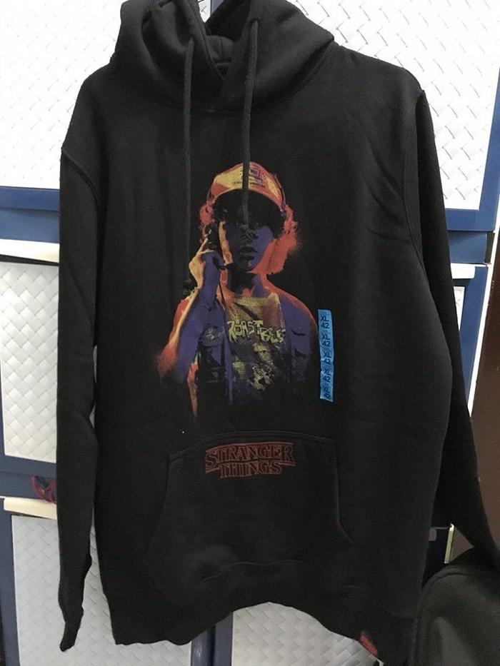 Hoodie pull and bear stranger things