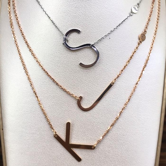 UBS kalung emas 750 inisial S.J.K KDG0020