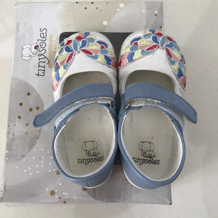 Sepatu Bayi Tinysoles Blue butterfly preloved