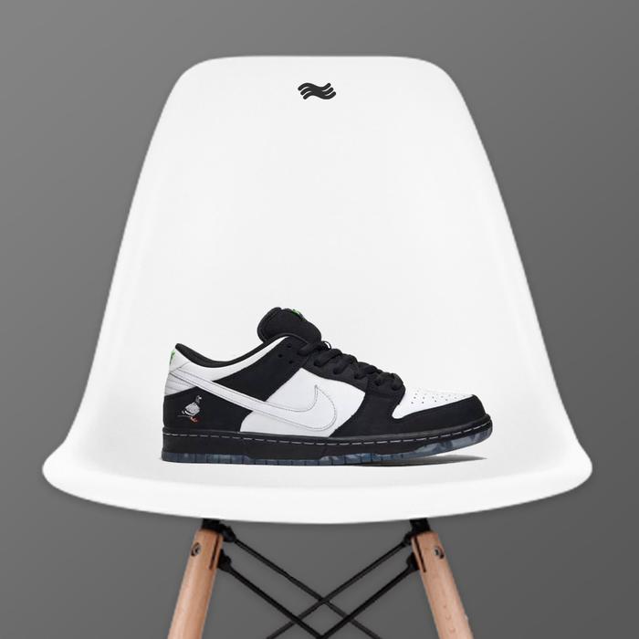 Nike SB Dunk Low Staple Panda Pigeon