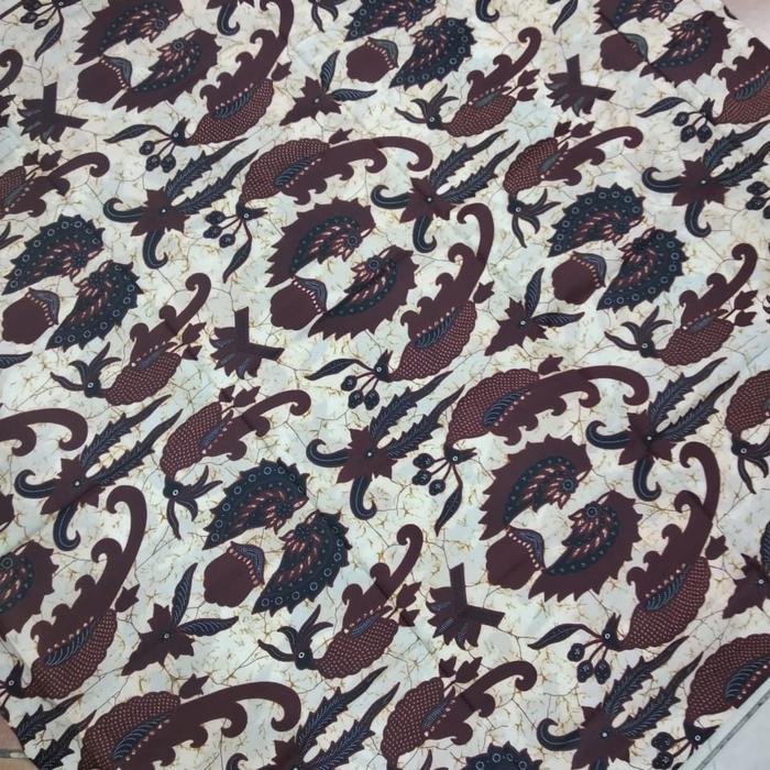 Kain Batik Lestari solo prima motif sayap putih