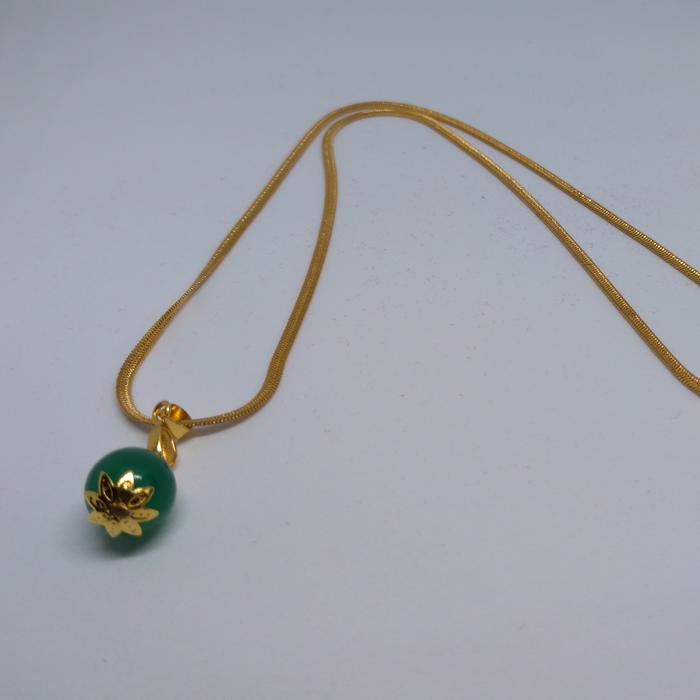 Kalung Titanium Liontin Giok