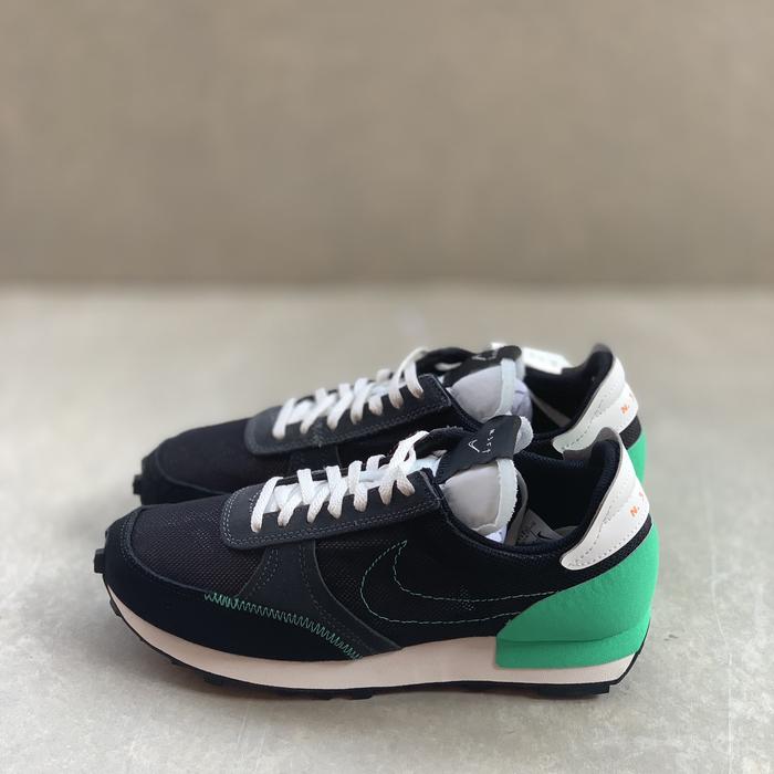 Nike Daybreak Type N354 Black Menta Summit White