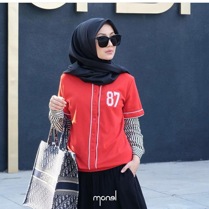 Blouse / Sweatshirt Syera Top Merah sz S by Monel