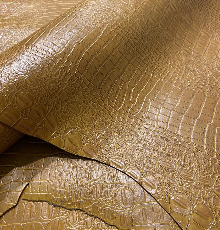 Kulit sapi asli lembaran motif buaya (Croco emboss leather)