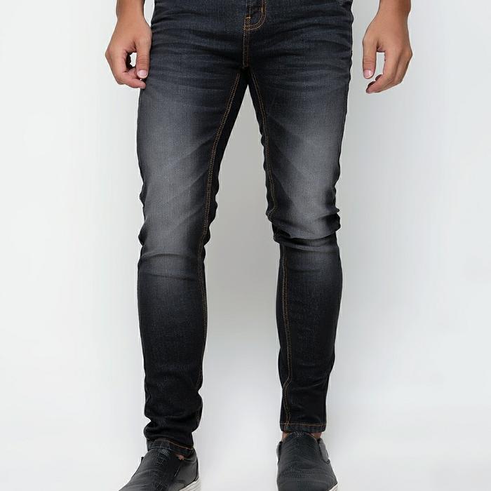 Celana Used Jeans 575 Skimmy Jeans - Hitam, Size 30 Original