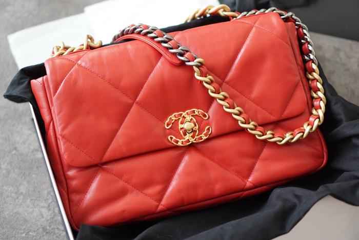 Chanel 19 Large size 30cm Red