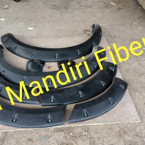 Over Fender Pajero Sport Lama Tahun 2009-2015 Fiberglass Premium Model Baut L Satu Pcs
