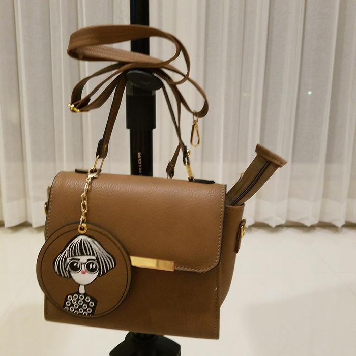 tas girl mocca