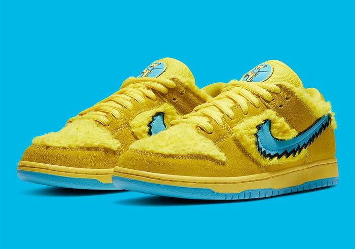 Grateful Dead x Nike SB Dunk Low "Yellow Bears"