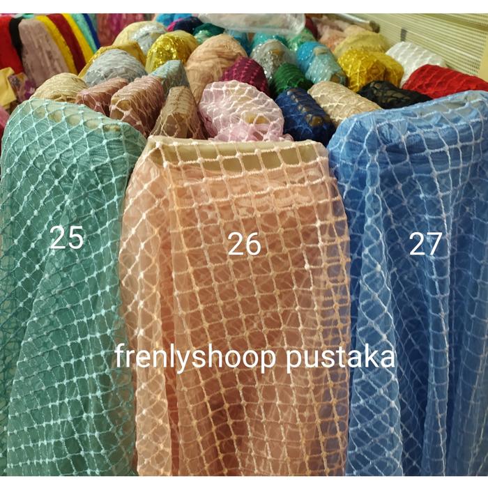 kain tile kotak bordir/bahan tile kotak