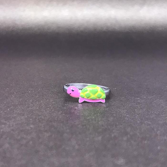 UBS CINCIN EMAS 750 ANAK KARAKTER KURA KURA CDG0086