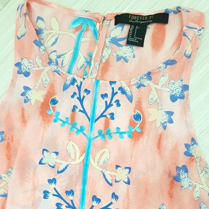 FOREVER21 BLOUSE ATASAN WANITA BAJU FOREVER 21 TANPA LENGAN BUNTUNG HM