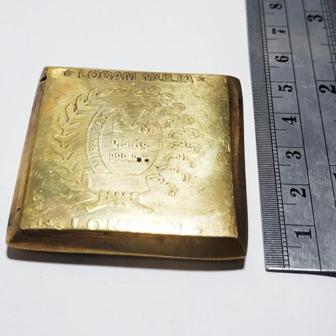 Replika Emas Batang Logam Mulia LM london 24 k Bahan Kuningan