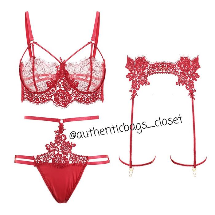 Sexy lingerie lace set with fishnet stocking