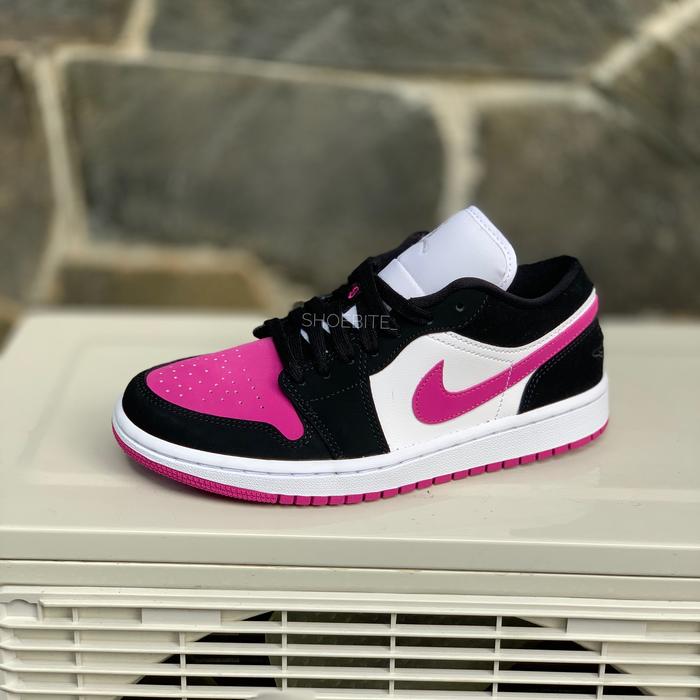 NIKE AIR JORDAN 1 LOW WMNS BLACK CACTUS FLOWER
