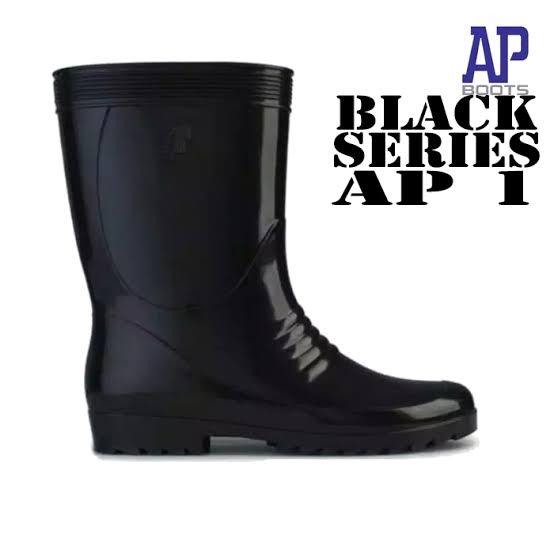 AP boot hitam