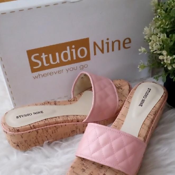 sandal studio nine