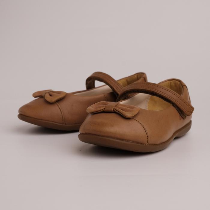 Sepatu Anak Clarks Leather