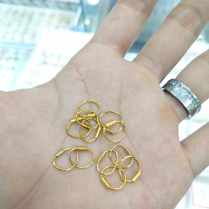 Anting bayi Emas 375% 0.5 gram