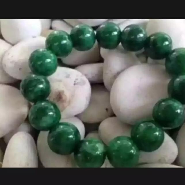 Gelang Batu Giok Hijau Tua