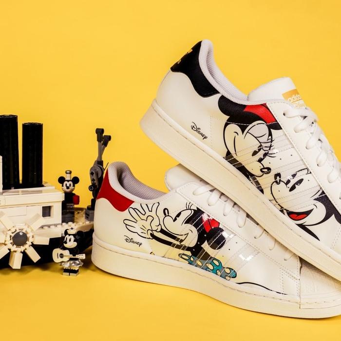 Adidas Superstar x Disney