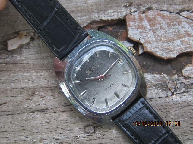 Jam tangan Sekonda Manual Winding