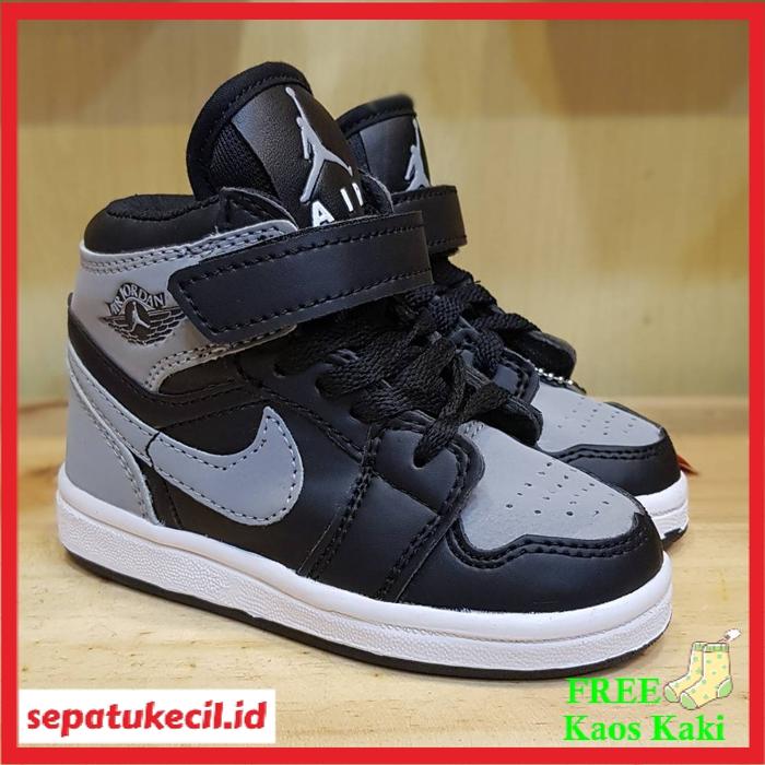 Sepatu Sneaker Anak Laki-laki Nike Jordan Kids Black Grey Grade Ori