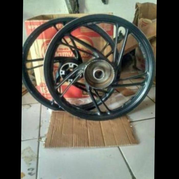 VELG MOTOR BLADE 110 /revo lama ORIGINAL SEPASANG