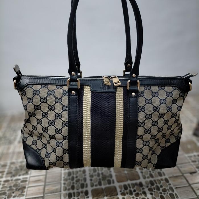 gucci speedy