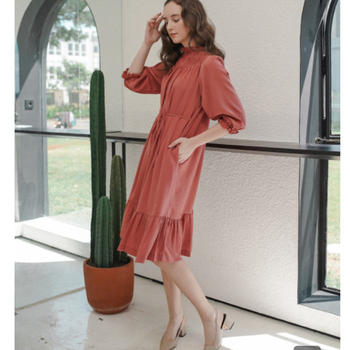 READY Maven Herl Dress in apple cider
