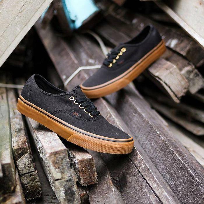 Vans Authentic Classic Black Gum Original Resmi