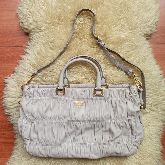 prada bag reloved / Prada White Tessuto Gaufre Satchel Beige