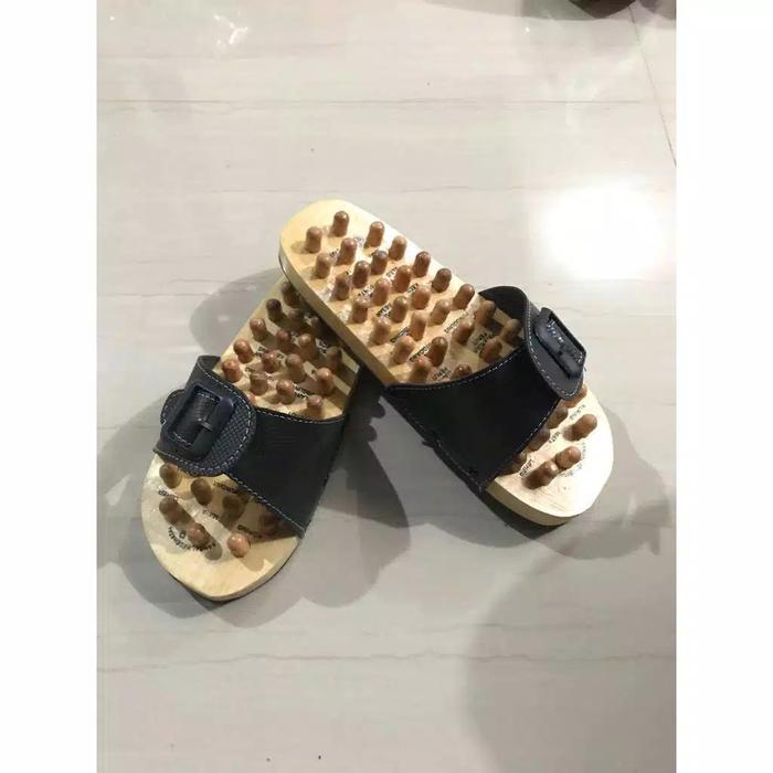 sandal rematik kayu kesehatan sandal kayu jadul Rematik