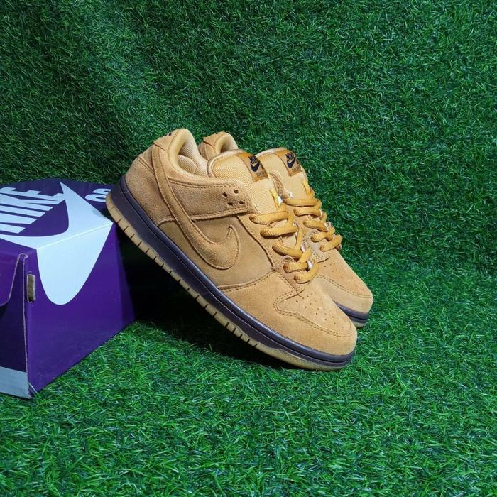 SEPATU NIKE SB DUNK LOW WHEAT MOCHA