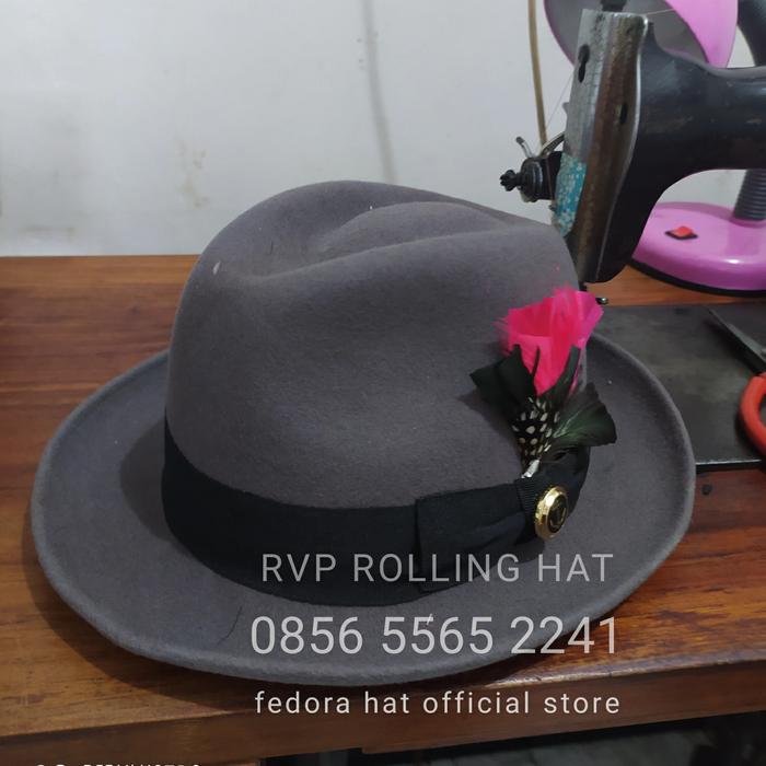 Topi laken klasik pria model fedora Brixton aksesoris pesta - musisi