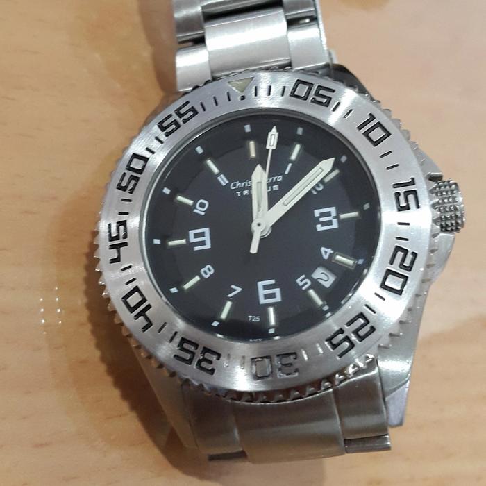 Christ Verra TRITIUM jam tangan second bekas