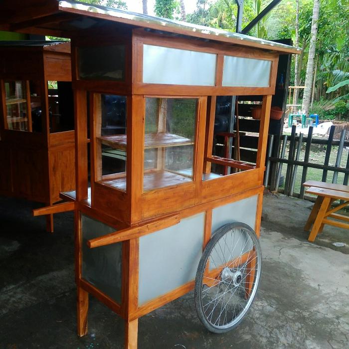 gerobak dorong kayu