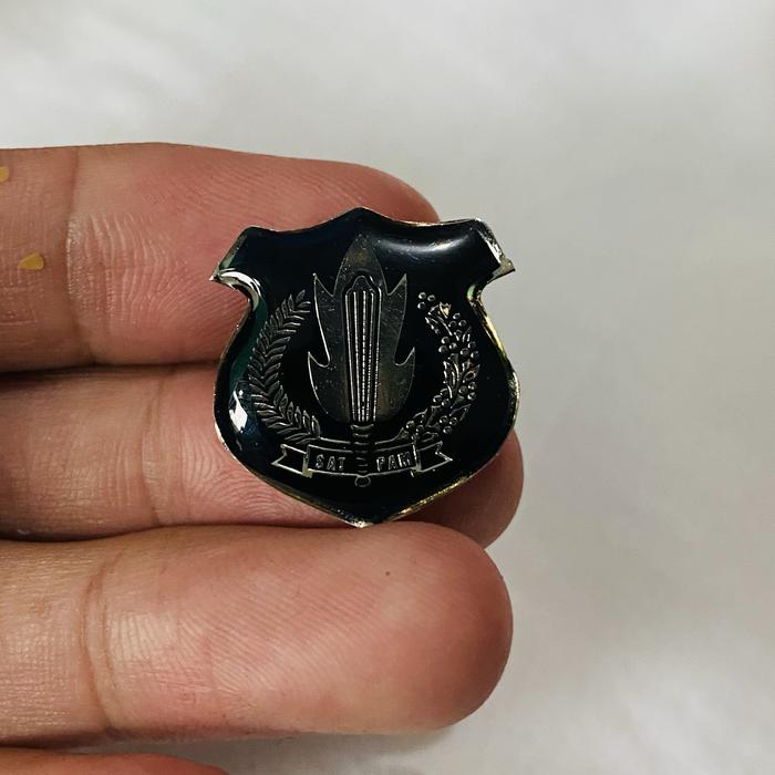 Pin Kerah Baju Satpam Security