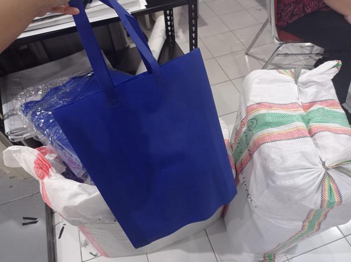 Tas Spundbond Polos / Tas Sembako Biru Polos Printing Surabaya
