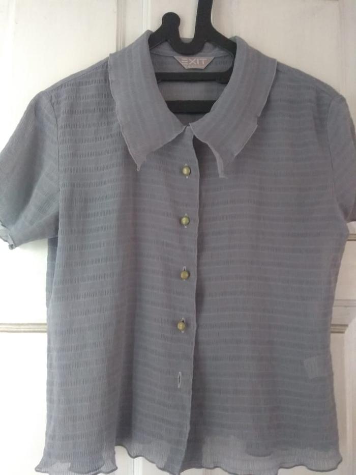 Blouse Exit Abu Pendek Preloved
