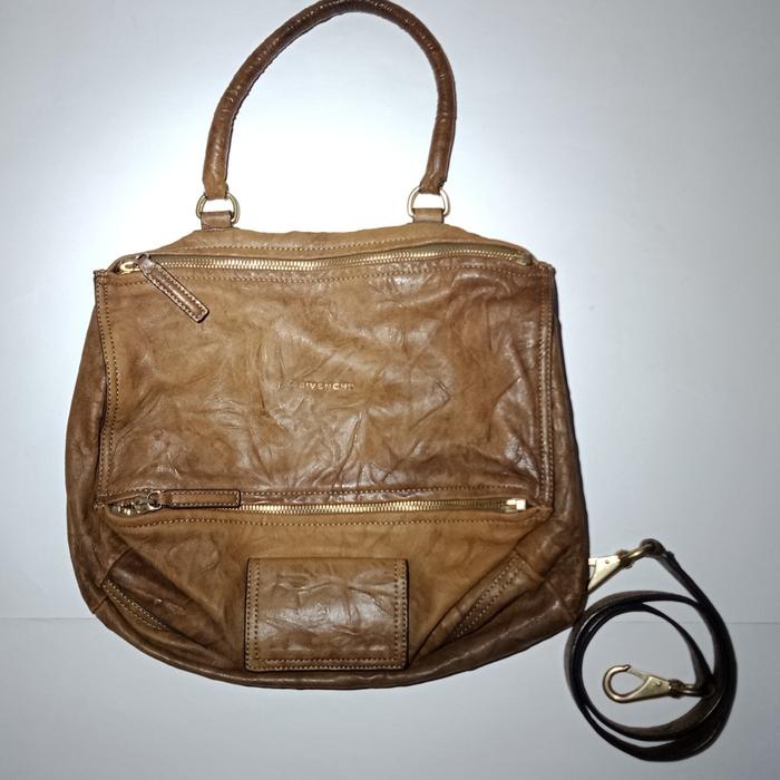 Preloved GIVENCHY Pandora Taupe Pepe Medium Brown