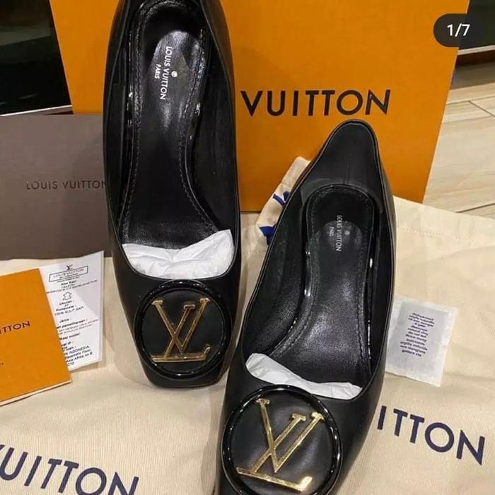 [PRELOVED] - women's shoe LV Louis Vuitton Size 37 Original Mint Cond